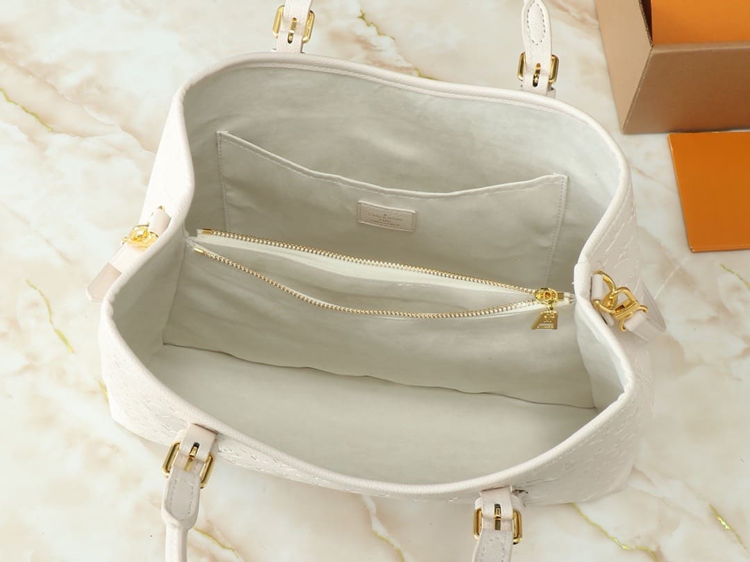 Louis Vuitton M11394 Babylone Tote PM