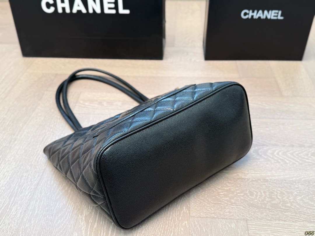 Chanel Medallion Tote Quilted Caviar