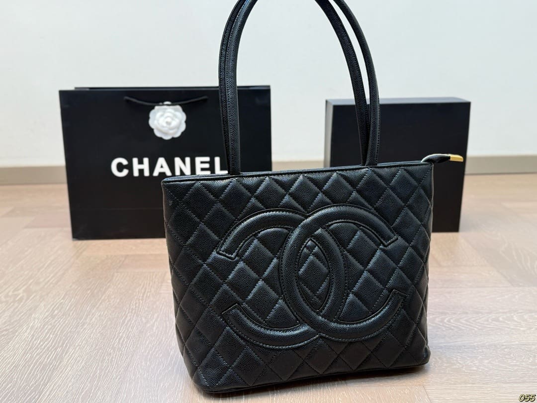 Chanel Medallion Tote Quilted Caviar