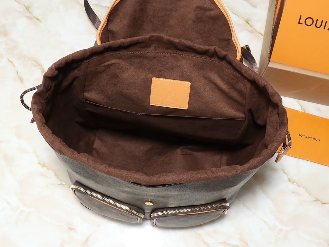 Louis Vuitton M14015 Montsouris Cargo Backpack