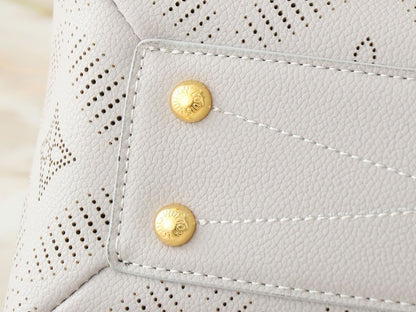 Louis Vuitton M13157 Hand It All PM