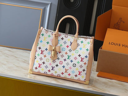 Louis Vuitton M13079 LV x TM OnTheGo MM