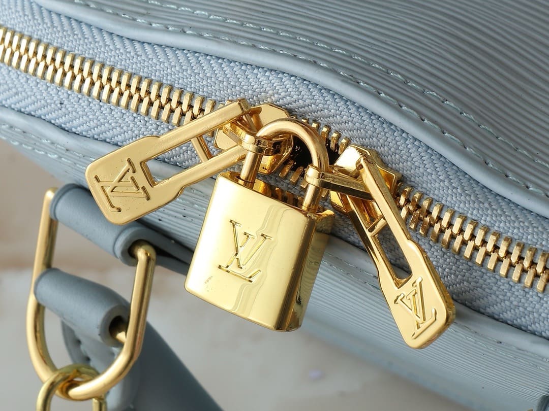 Louis Vuitton M14197 LV x TM Alma BB