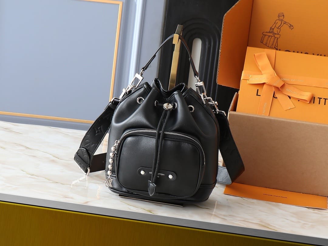 Louis Vuitton M13985 Noé Cargo