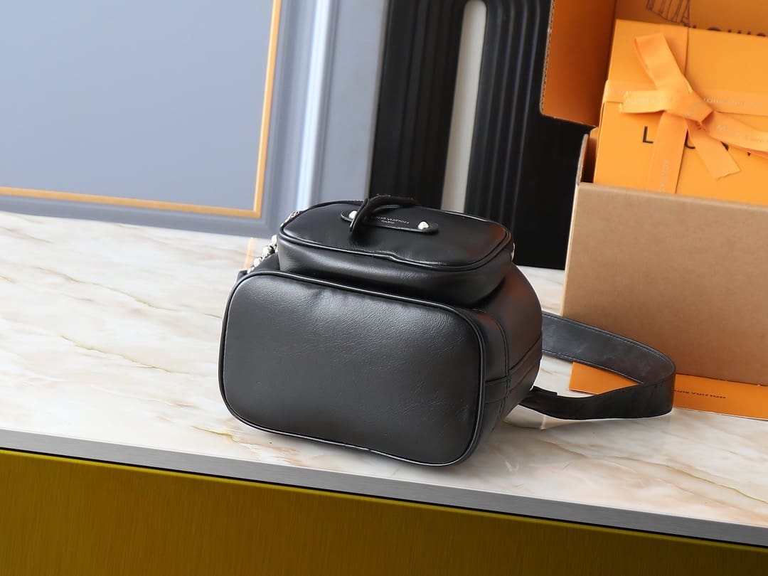 Louis Vuitton M13985 Noé Cargo