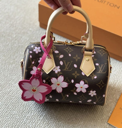 Louis Vuitton M14174 LV x TM SPEEDY BANDOULIÈRE 25