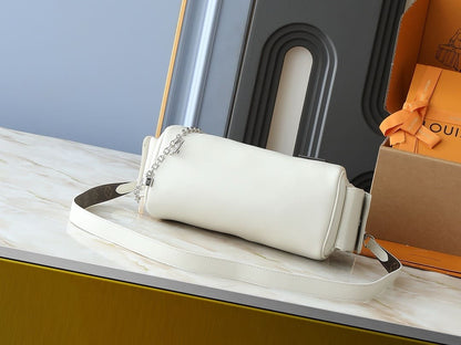 Louis Vuitton M12965 Speedy Cargo Vibe