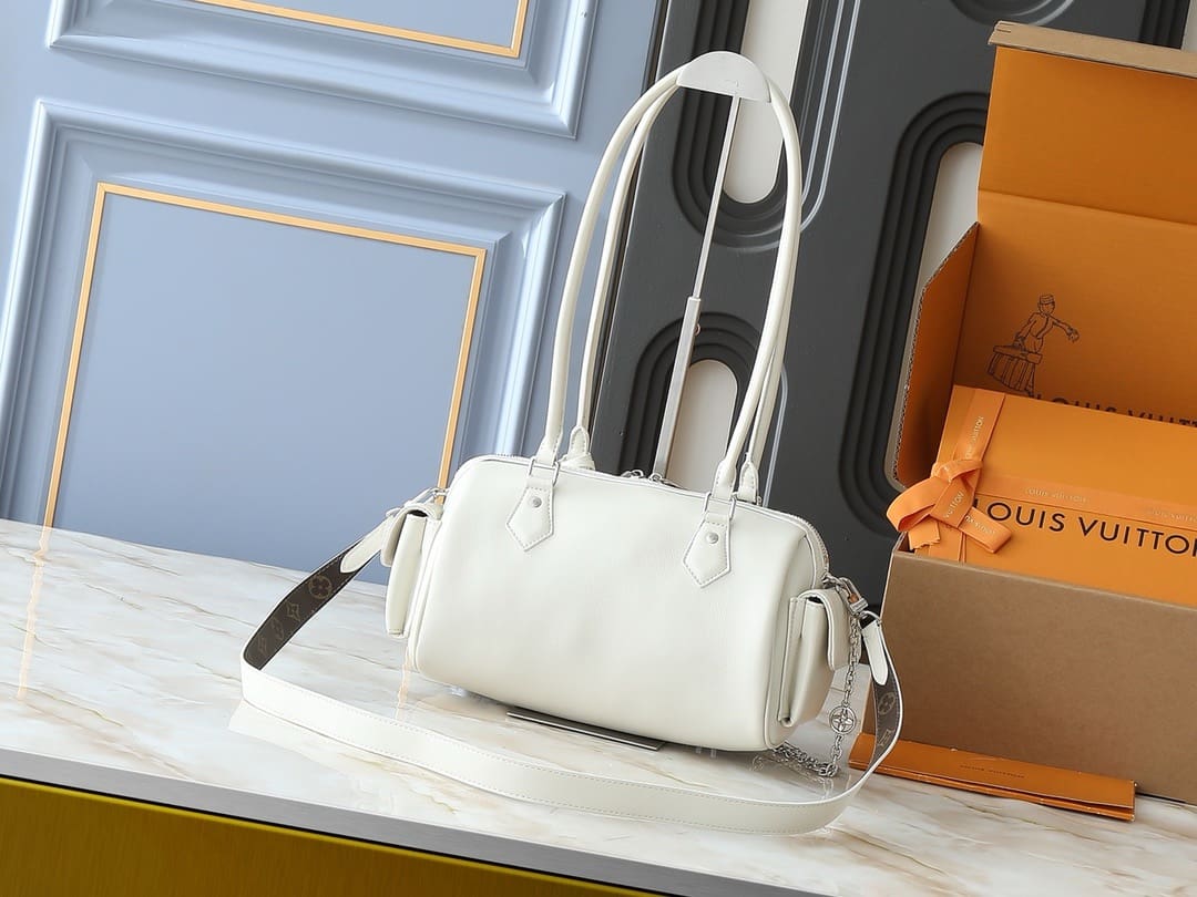 Louis Vuitton M12965 Speedy Cargo Vibe