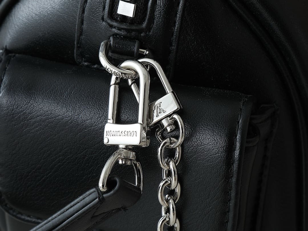 Louis Vuitton M12934 Speedy Cargo Vibe