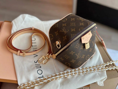 Louis Vuitton M47096 Just In Case
