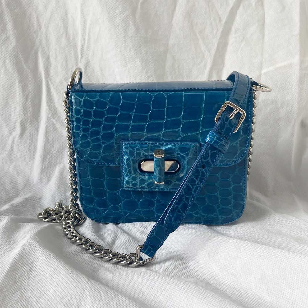 Kwanpen Crocodile Blue Box Bag