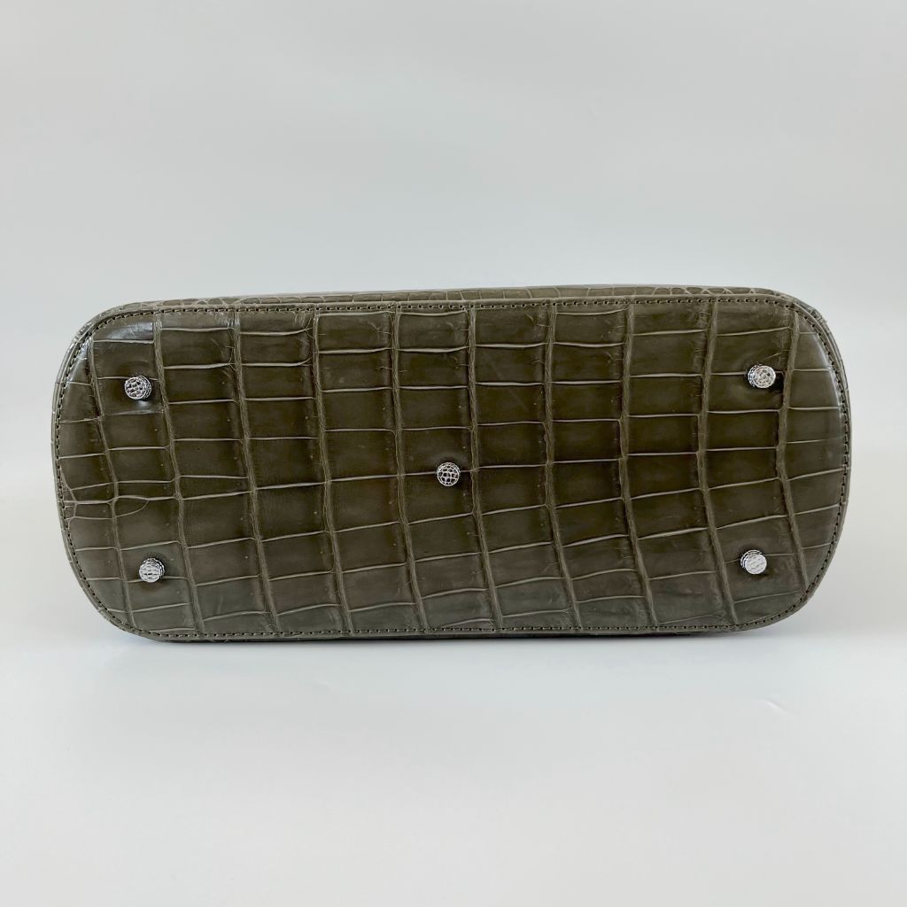 Kwanpen crocodile green pandora bag