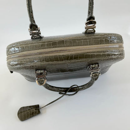 Kwanpen crocodile green pandora bag