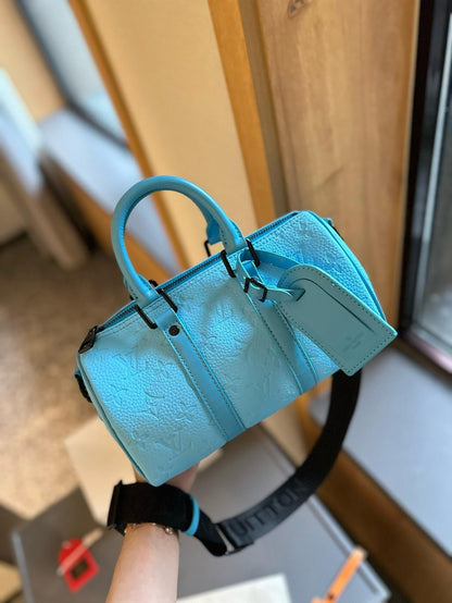 Louis Vuitton M11996 Keepall Bandoulière 25