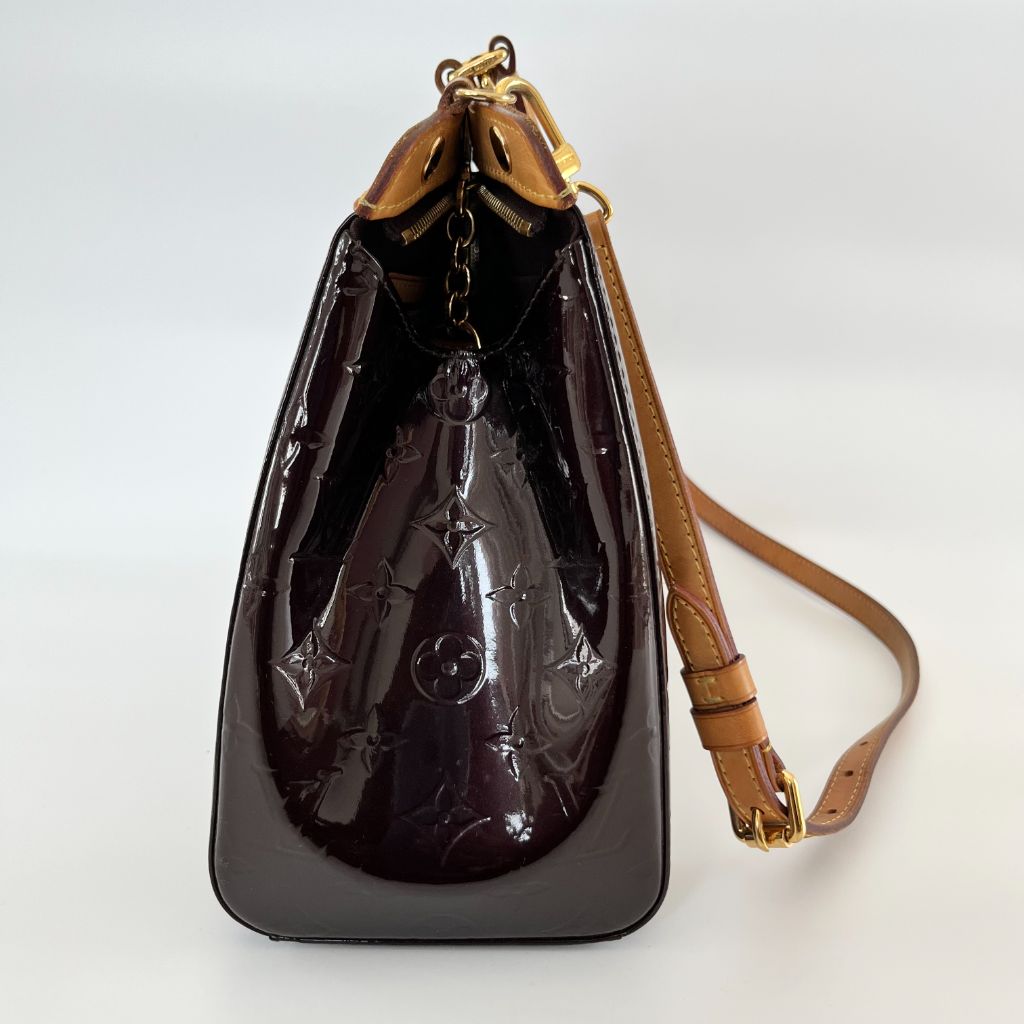 Louis Vuitton burgundy Vernis brea MM shoulder bag