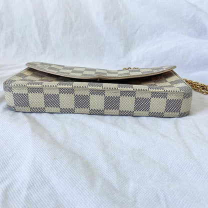 Louis Vuitton Damier Azur Pochette Félicie
