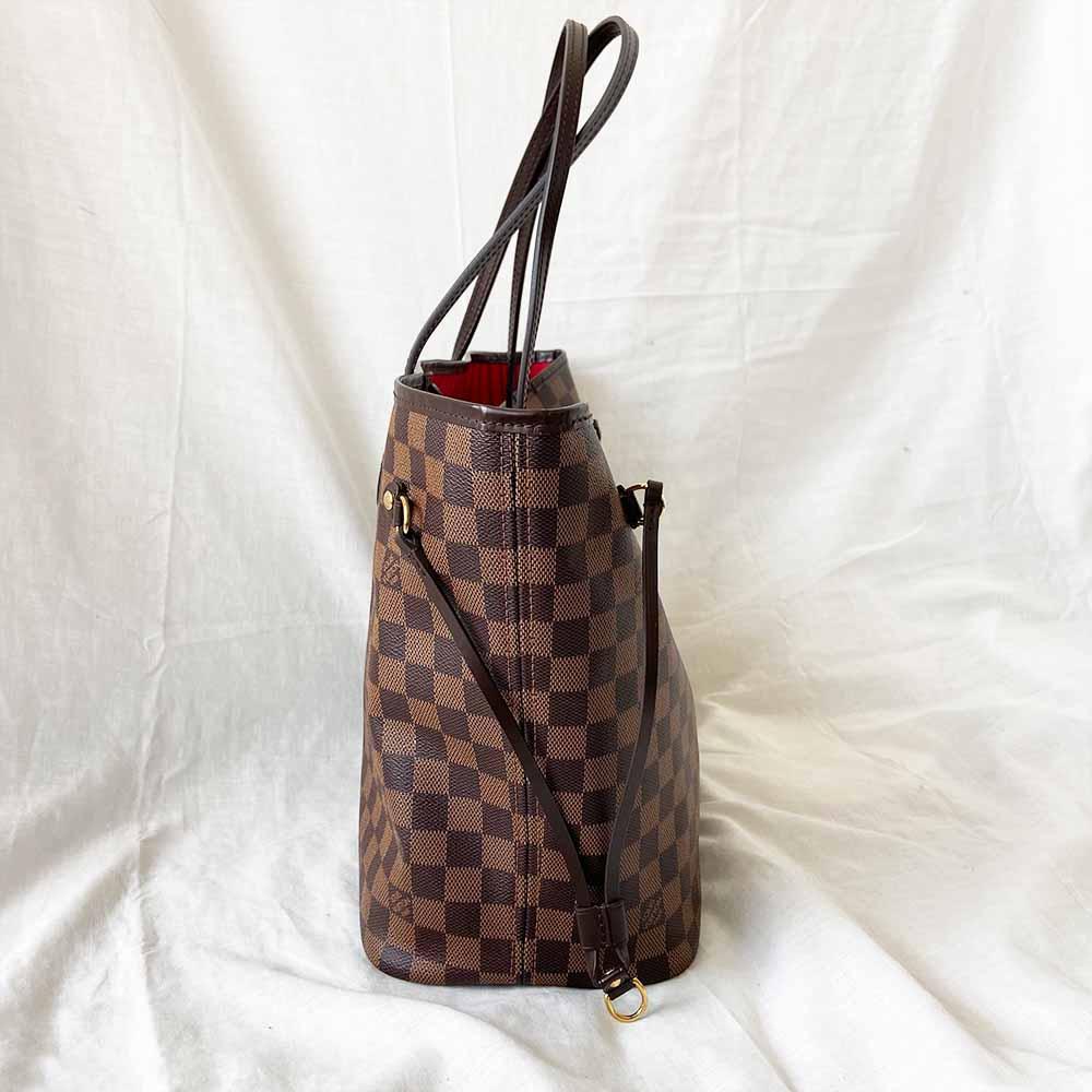 Louis Vuitton Damier MM Neverfull Bag