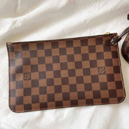 Louis Vuitton Damier MM Neverfull Bag
