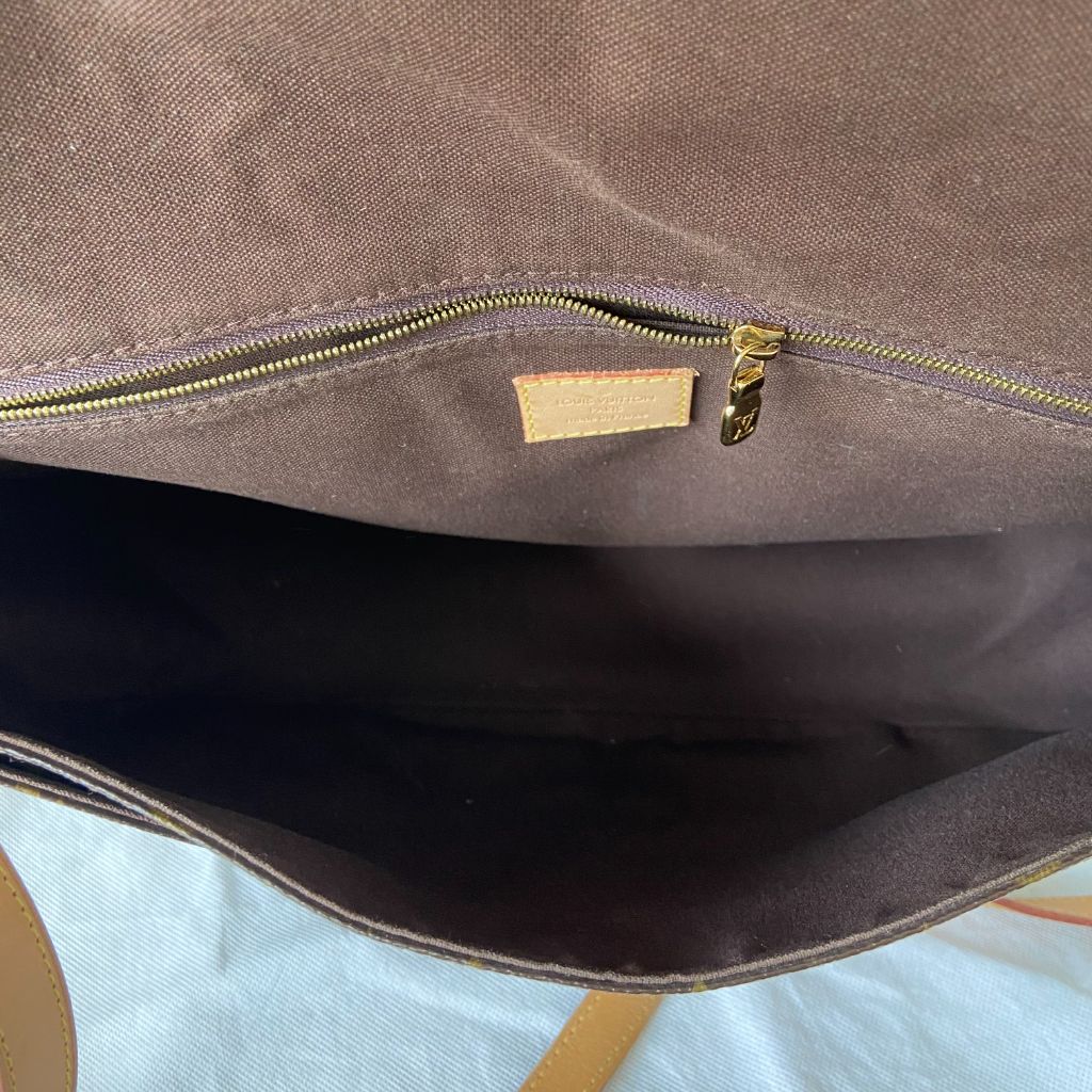 Louis Vuitton Menilmontant MM Messenger Bag