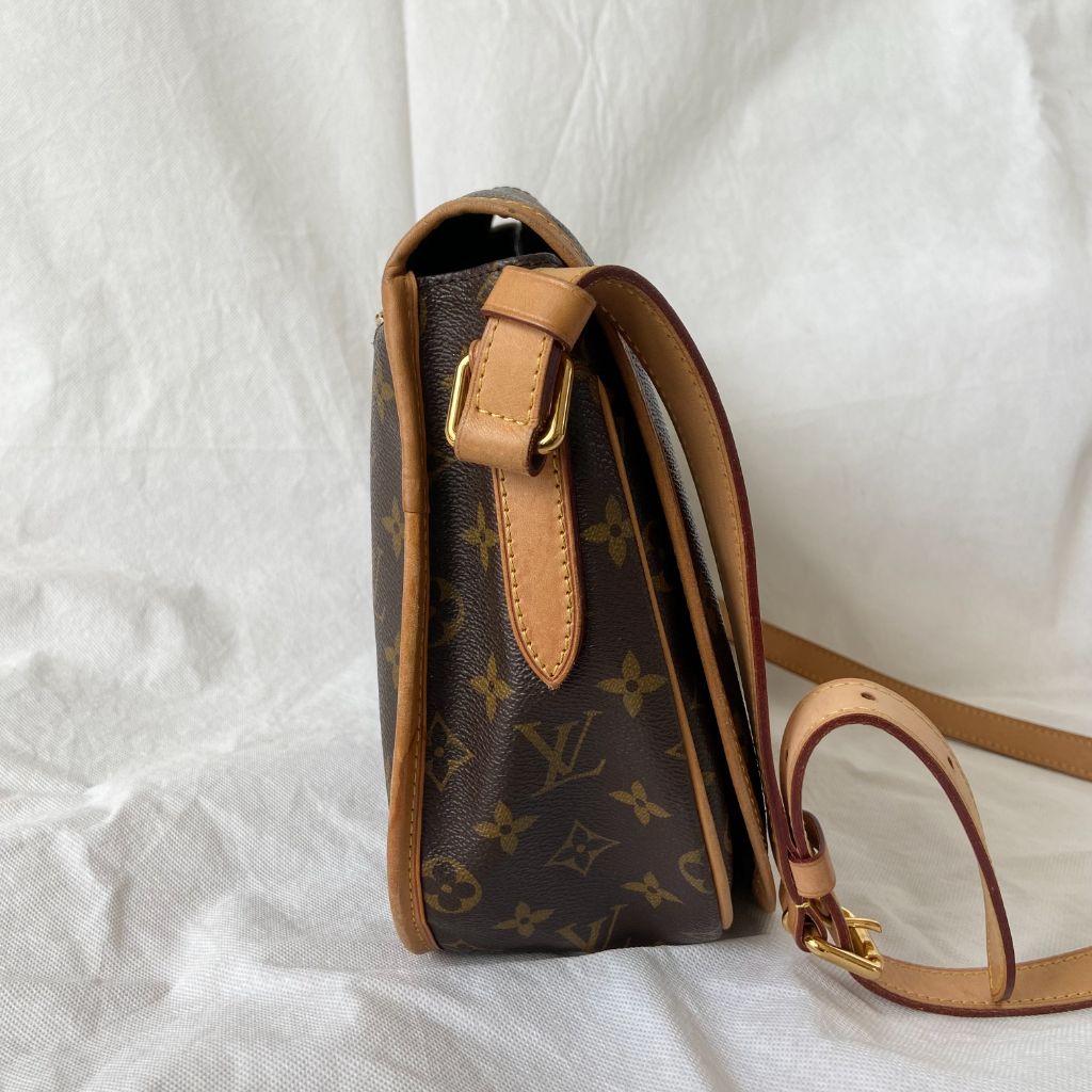 Louis Vuitton Menilmontant MM Messenger Bag