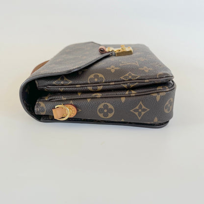 Louis Vuitton Monogram Canvas Pochette Metis Bag
