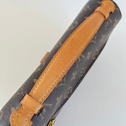 Louis Vuitton Monogram Canvas Pochette Metis Bag