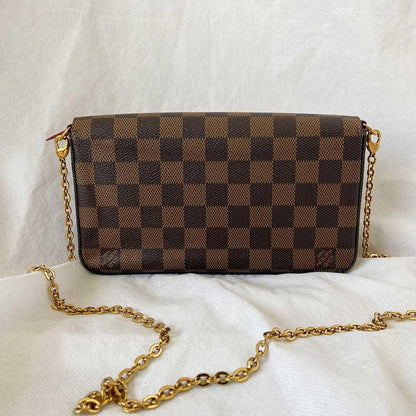 Louis Vuitton Pochette Félicie Damier bag