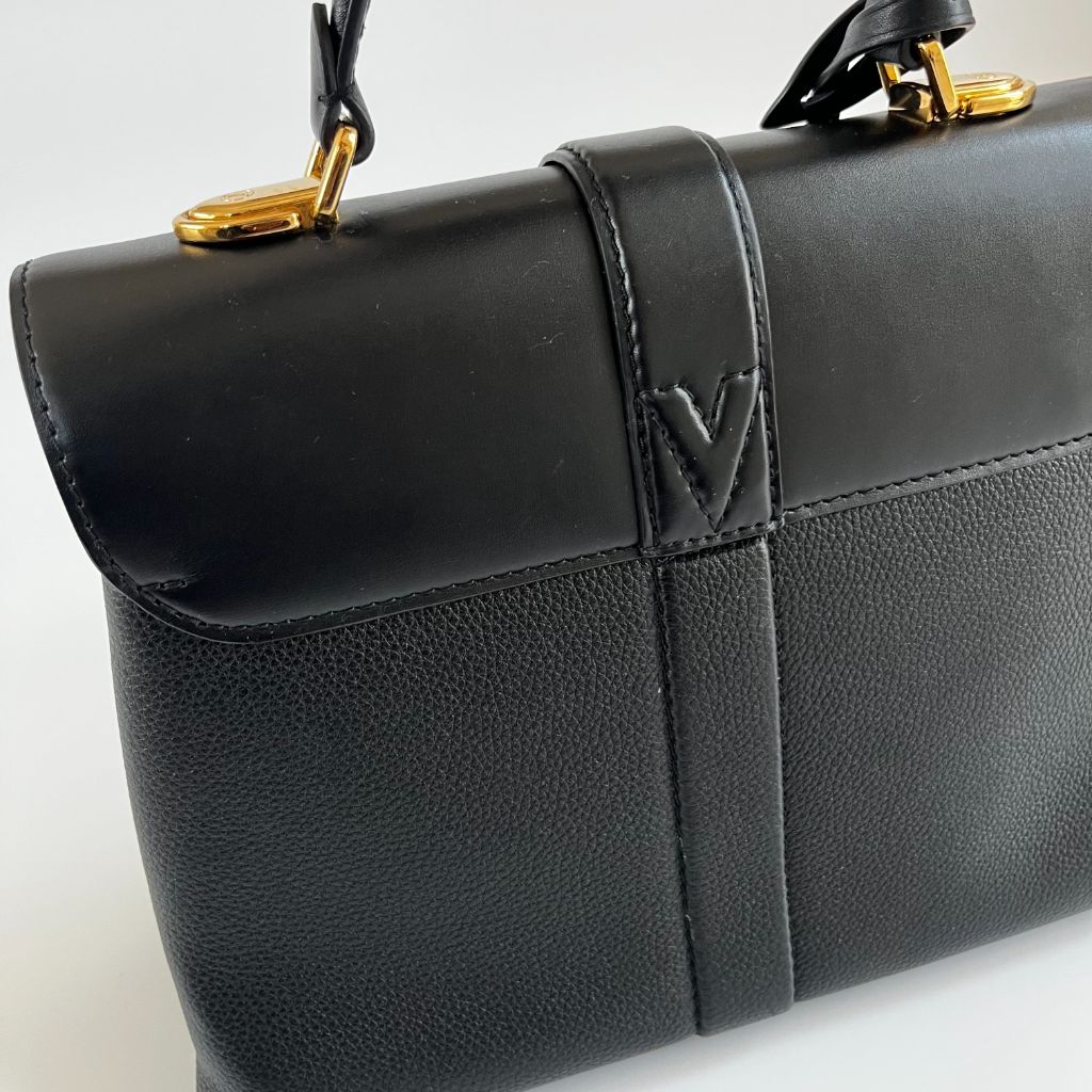 Louis Vuitton Rose Des Vents Black Leather PM Bag