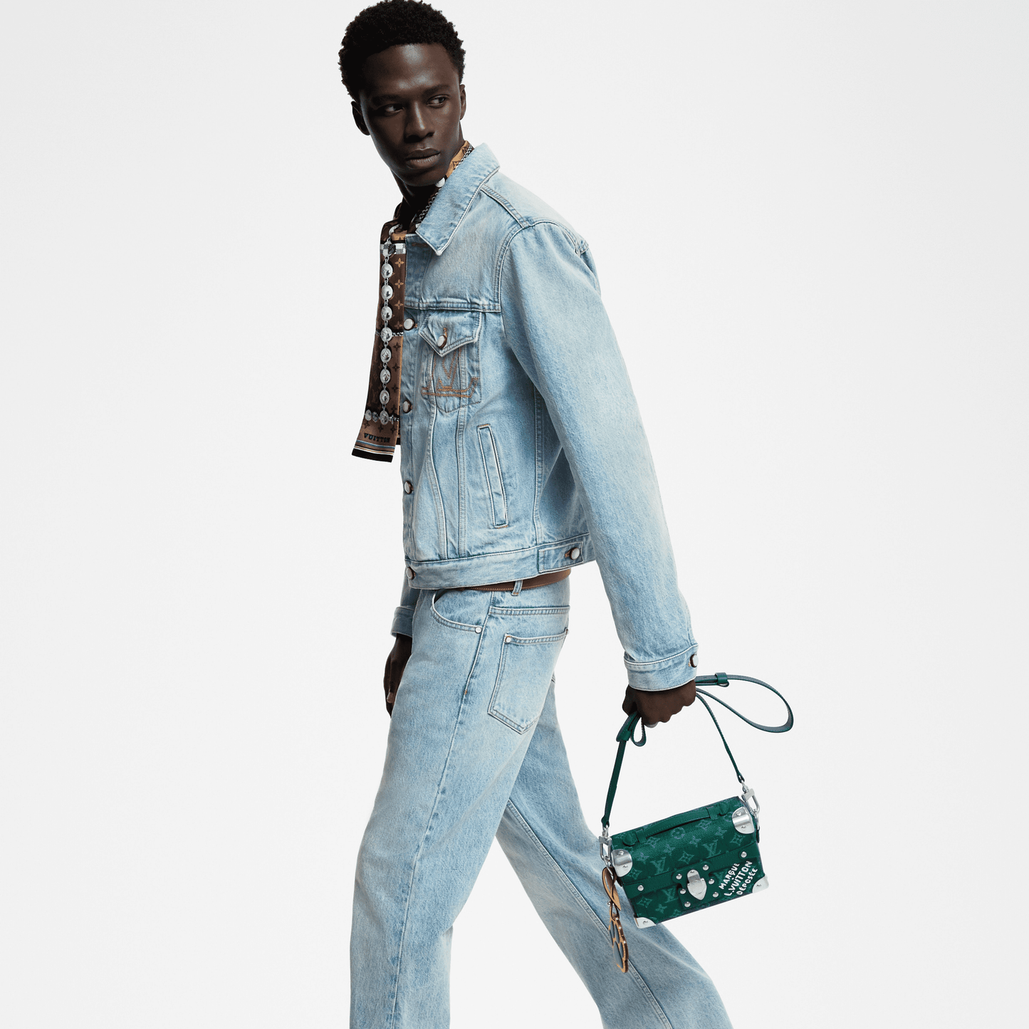 Louis Vuitton M12686 Soul Trunk