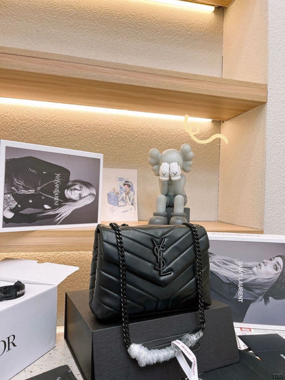 Saint Laurent Loulou Small Shoulder Bag in Quilted Leather Details