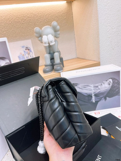 Saint Laurent Loulou Small Shoulder Bag in Quilted Leather Details