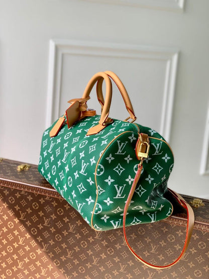 Louis Vuitton M24417 Speedy P9 Bandoulière 40