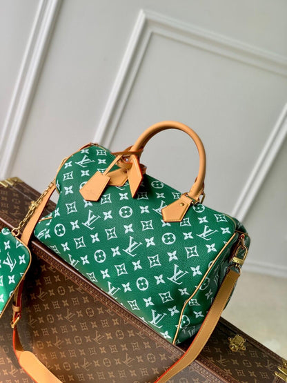 Louis Vuitton M24417 Speedy P9 Bandoulière 40