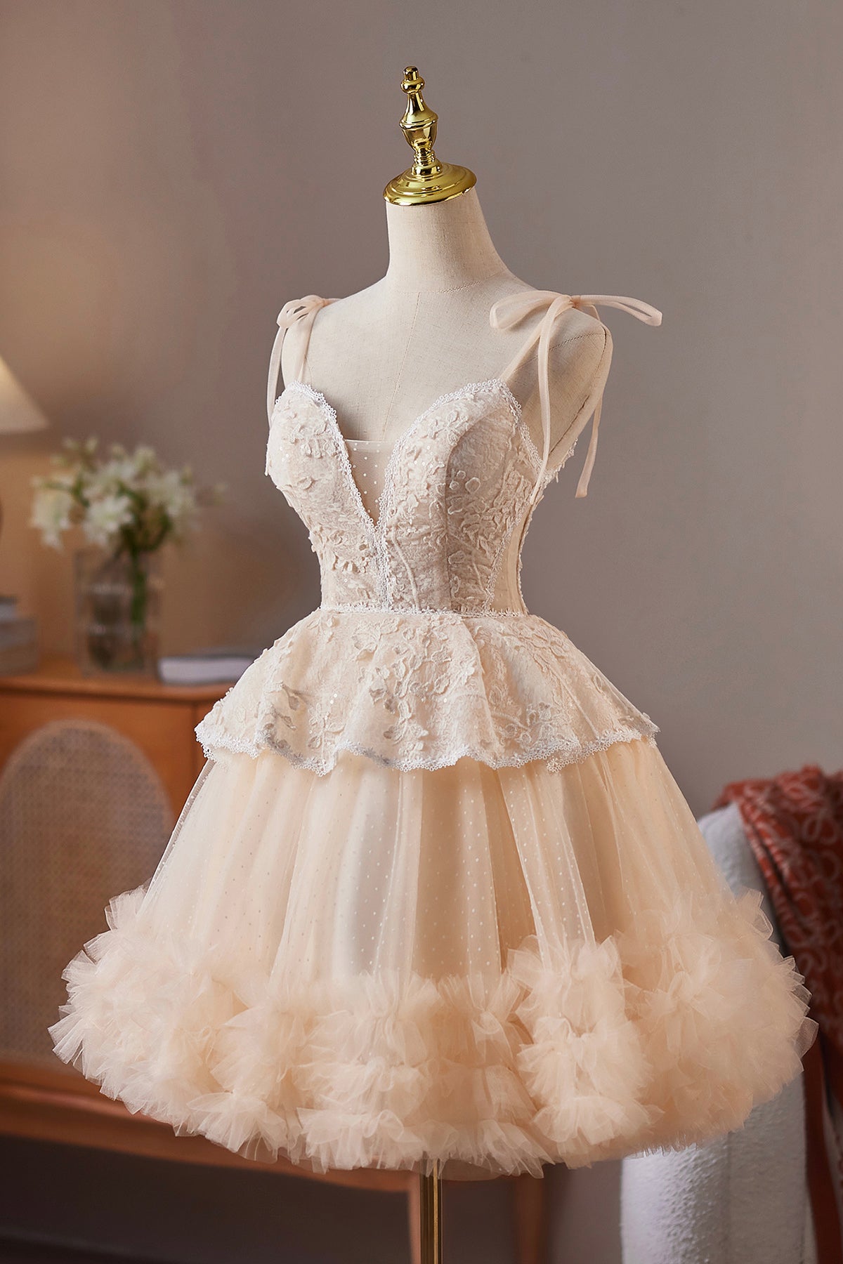 Champagne Tulle Lace Short Prom Dress, A-Line Spaghetti Strap Homecoming Party Dress