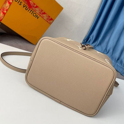 Louis Vuitton NEONOE MM M45497