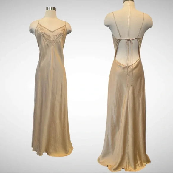 Champagne Victorian Style Exquisite Floral Embroidery Beading Spaghetti Strap Backless Long Satin Ball Gown Evening Dress Party Dress gh3924