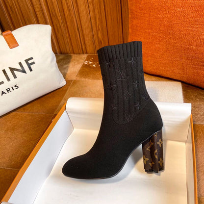 Premium LUV BOOTS 052