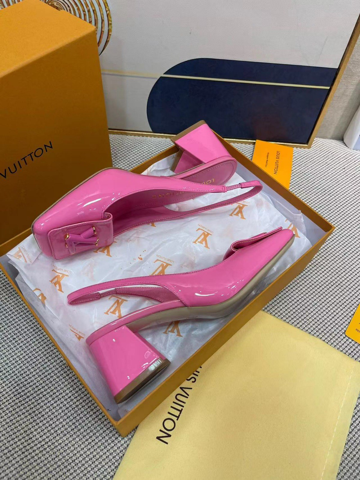 New LUV High Heel Shoes 030 New