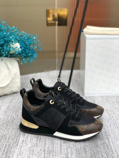 LUV Sneakers Run Away Monogram