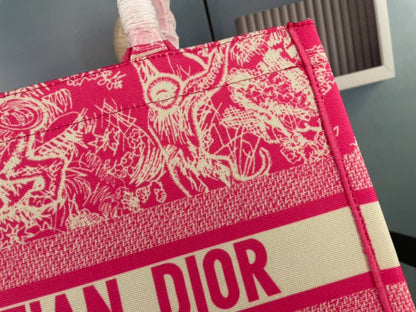 Dior Book Tote Fluorescent Pink