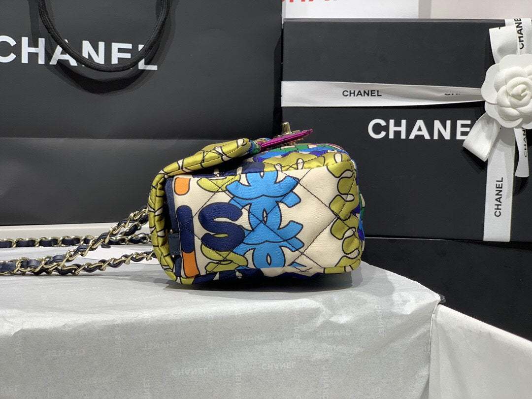 Chanel Flap Bag Multicoloured Fabric