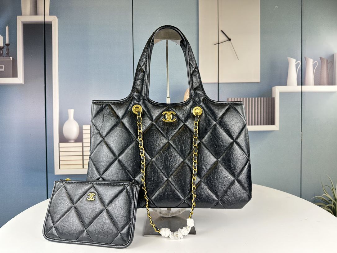Chanel Tote Bag