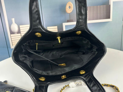 Chanel Tote Bag