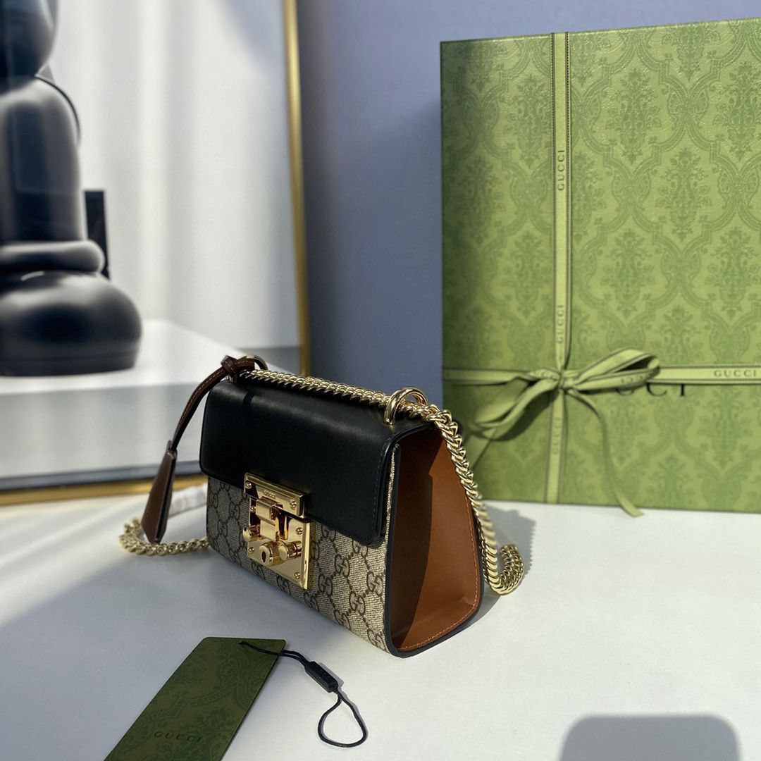 Gucci Padlock Small GG