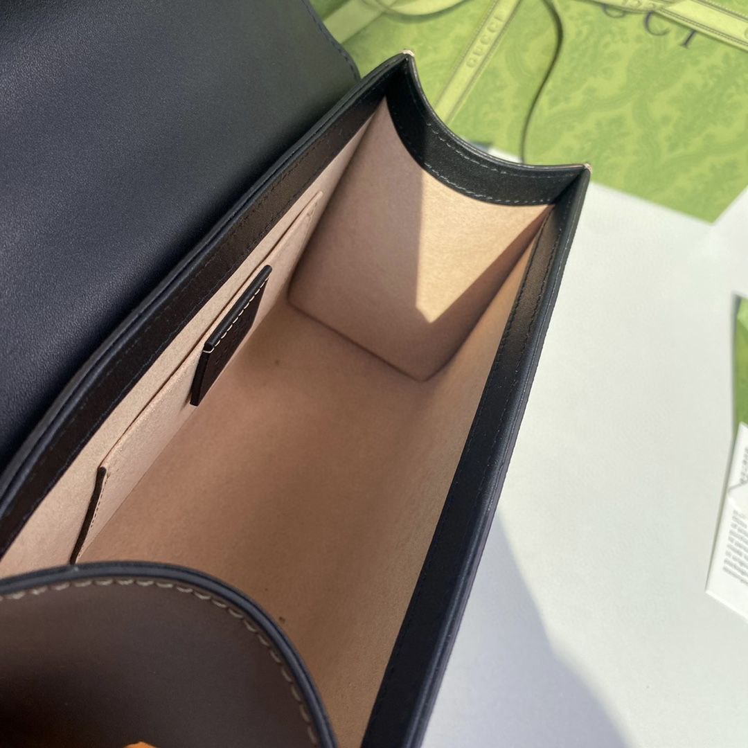 Gucci Padlock Small GG