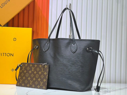 Louis Vuitton Neverfull MM Epi Black