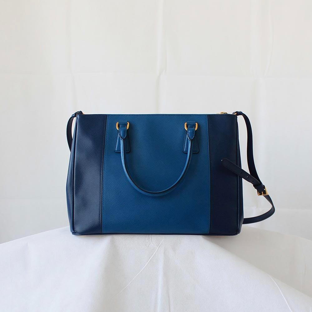 Prada Blue Bicolor Saffiano Lux Leather Medium Galleria Double Zip Tote