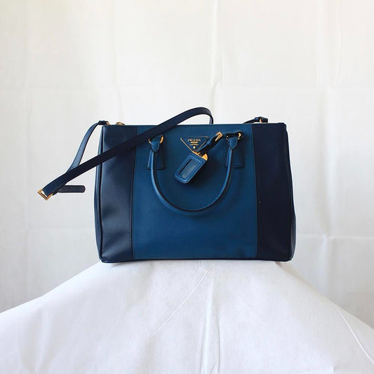 Prada Blue Bicolor Saffiano Lux Leather Medium Galleria Double Zip Tote