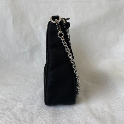 Prada Re-Edition 2005 Re-Nylon bag