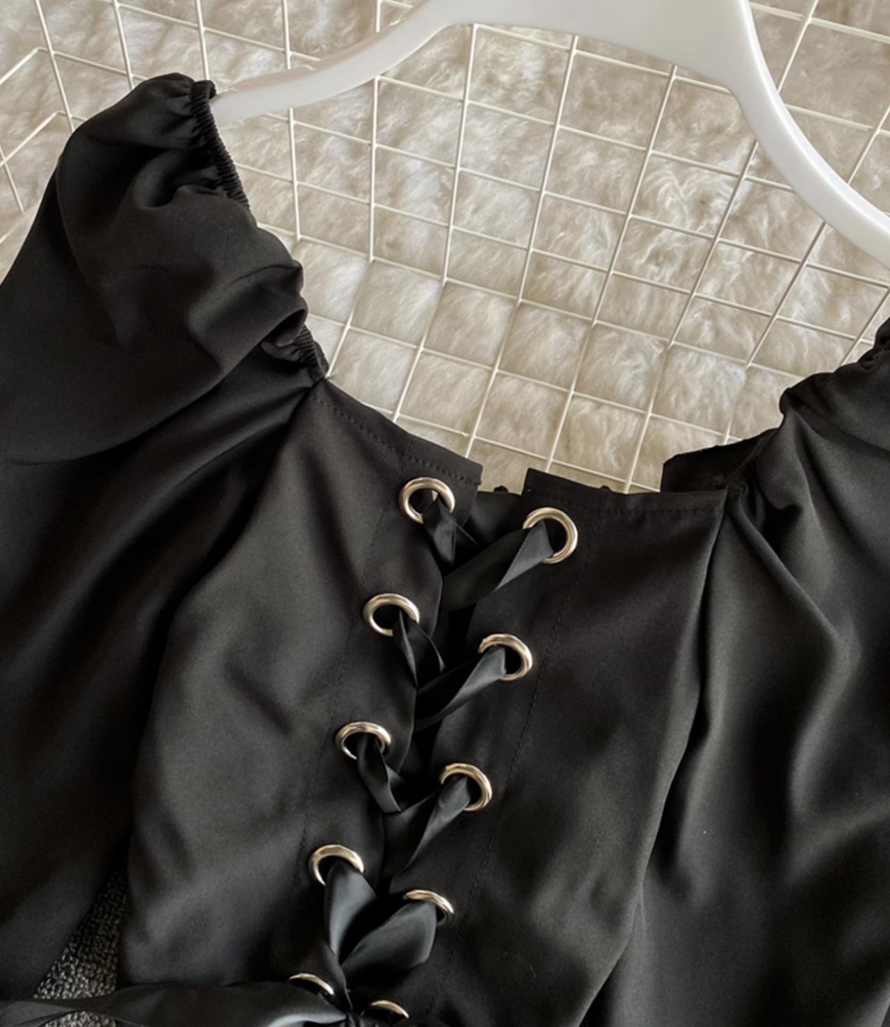 Black/White Cute Long Sleeve lace up-Back Top 335